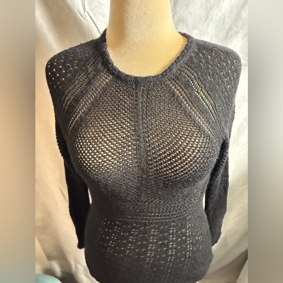 Gary Graham Alpaca Blend Black Knit Crewneck Long Sleeve Pointelle Sweater - Picture 2 of 5